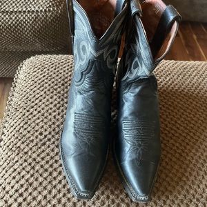 DAN POST BLACK SHORT BOOTS